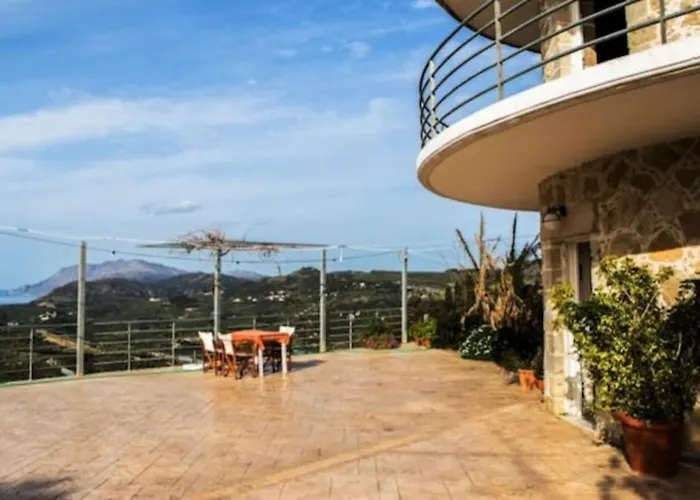 Rokka Pyrgos Amazing View - Maistros