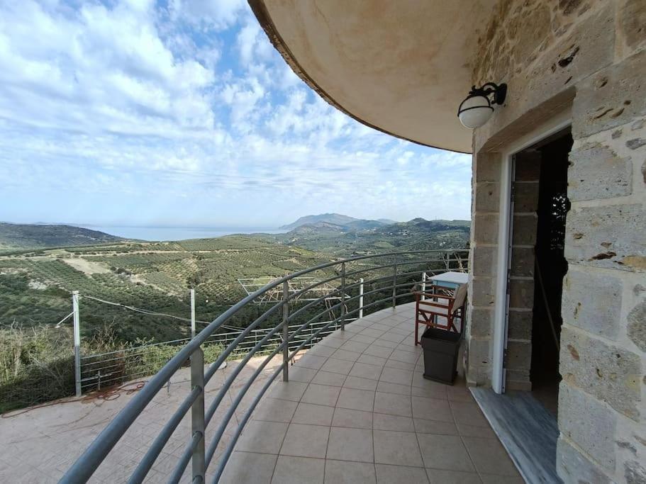 Rokka Pyrgos Amazing View - Maistros